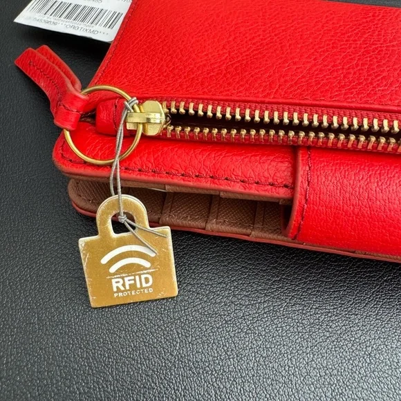 Fossil Logan RFID Tab Clutch Wallet - Picture 6 of 9